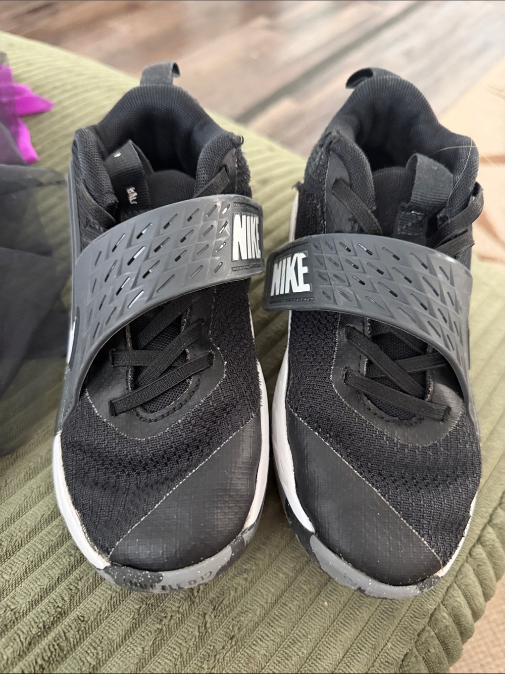 Nike Kids Black and Gray Hook-and-Loop Strap Sneakers